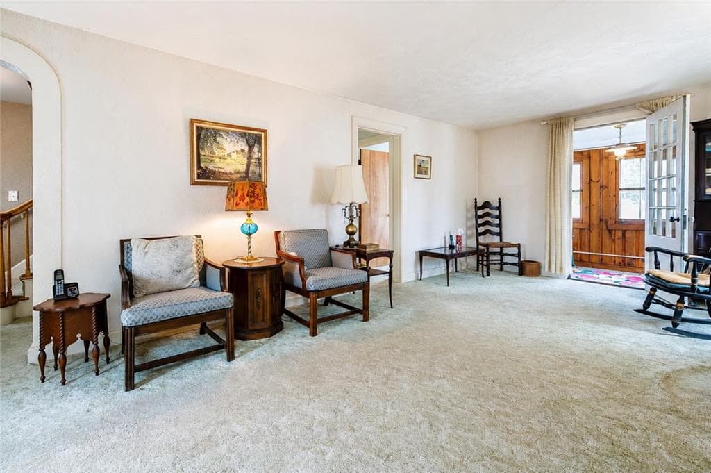 70 Floral Park Boulevard - Photo 5