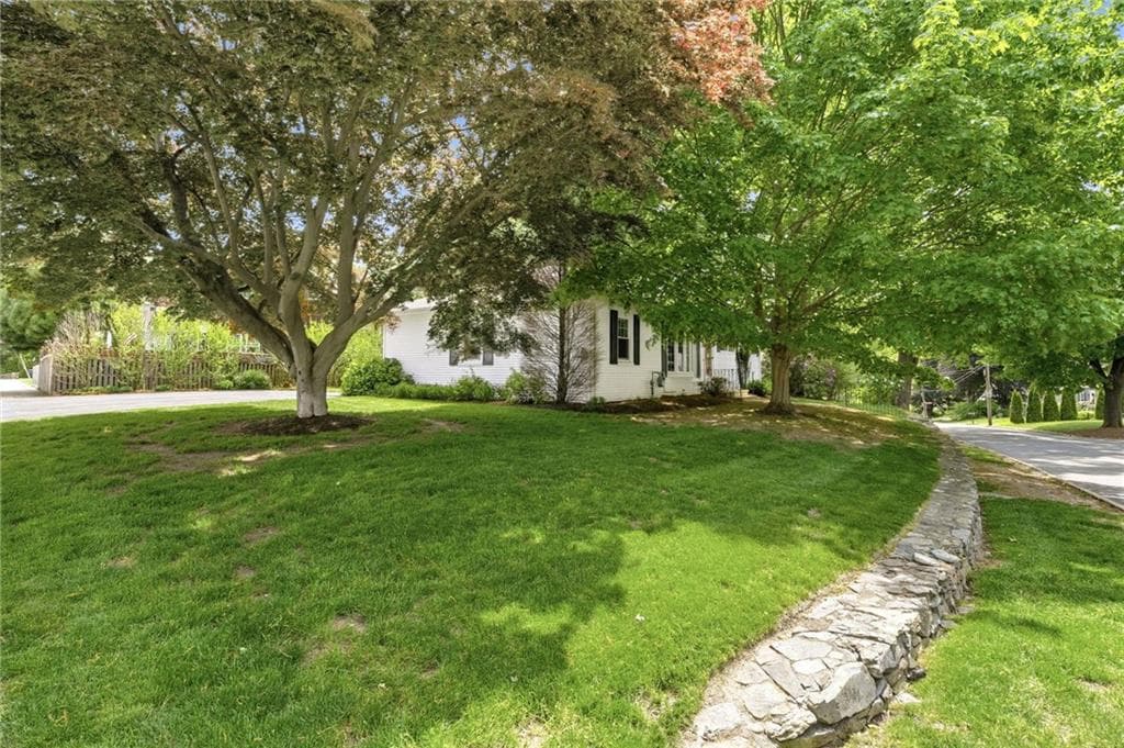 29 Parker St Street - Photo 5