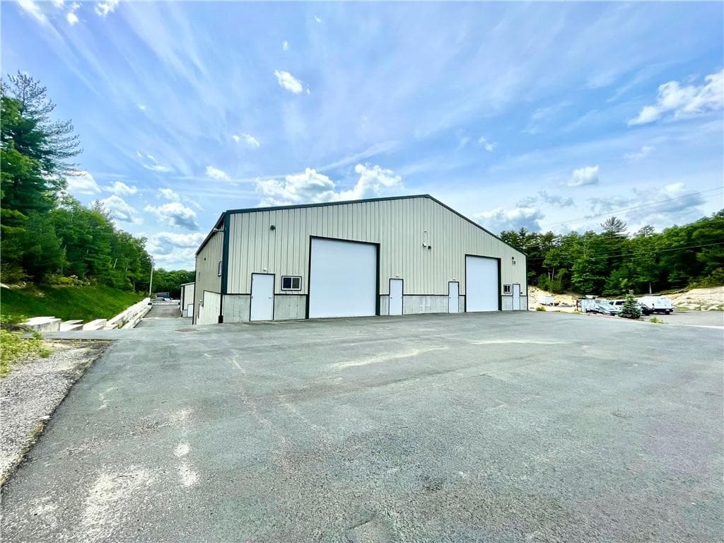 111 Hopkins Hill Road #5B - Photo 2