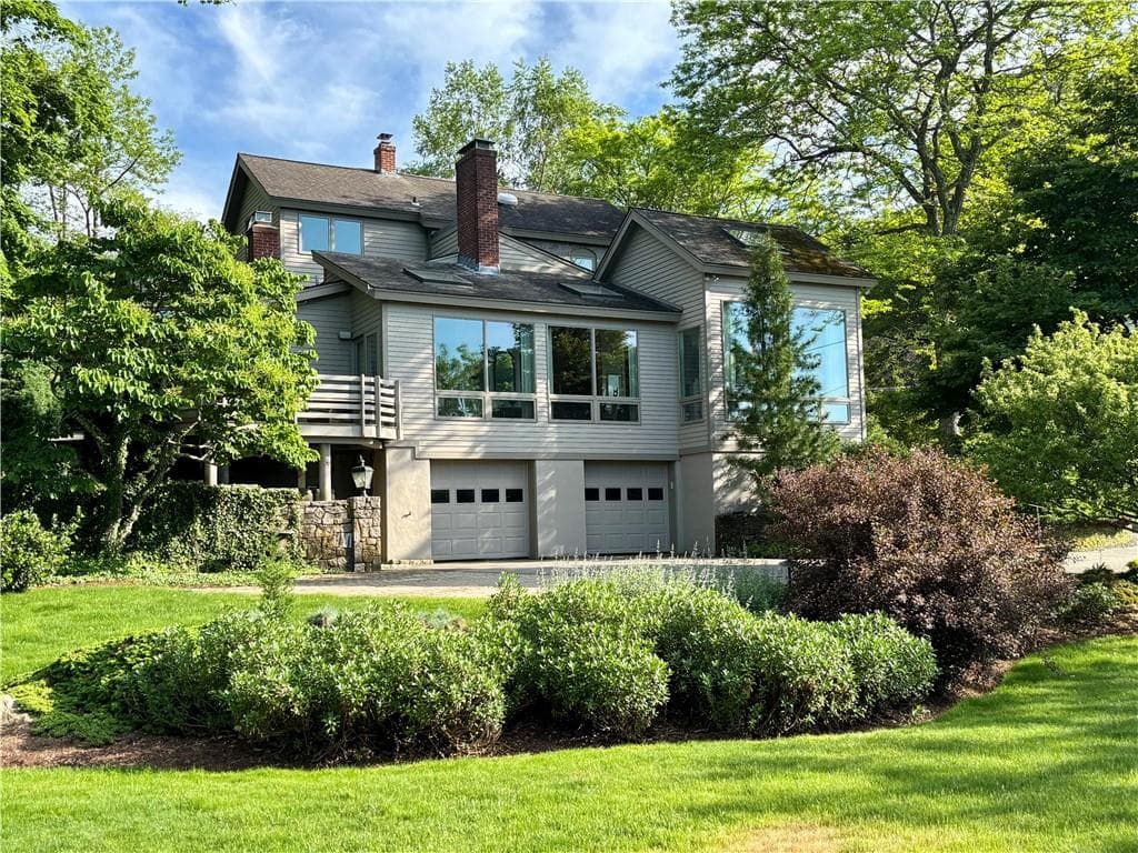 10 Nayatt Road - Photo 2