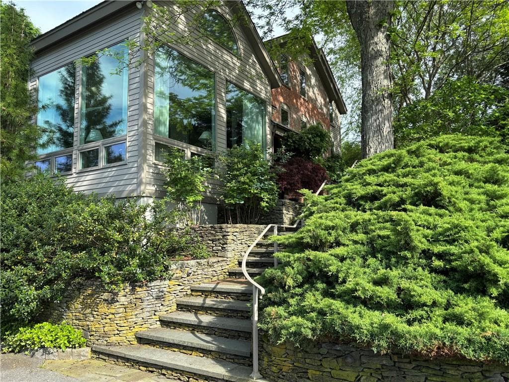 10 Nayatt Road - Photo 5
