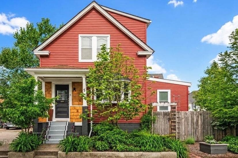 5 Dennis Avenue