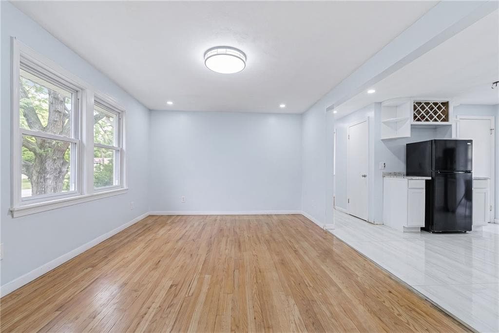 27 Douglas Circle - Photo 4