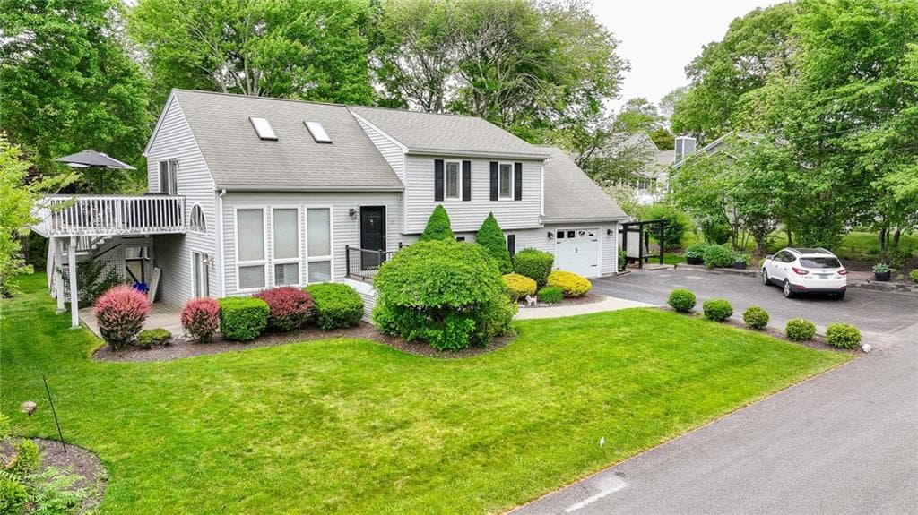 35 Sachem Road - Photo 2