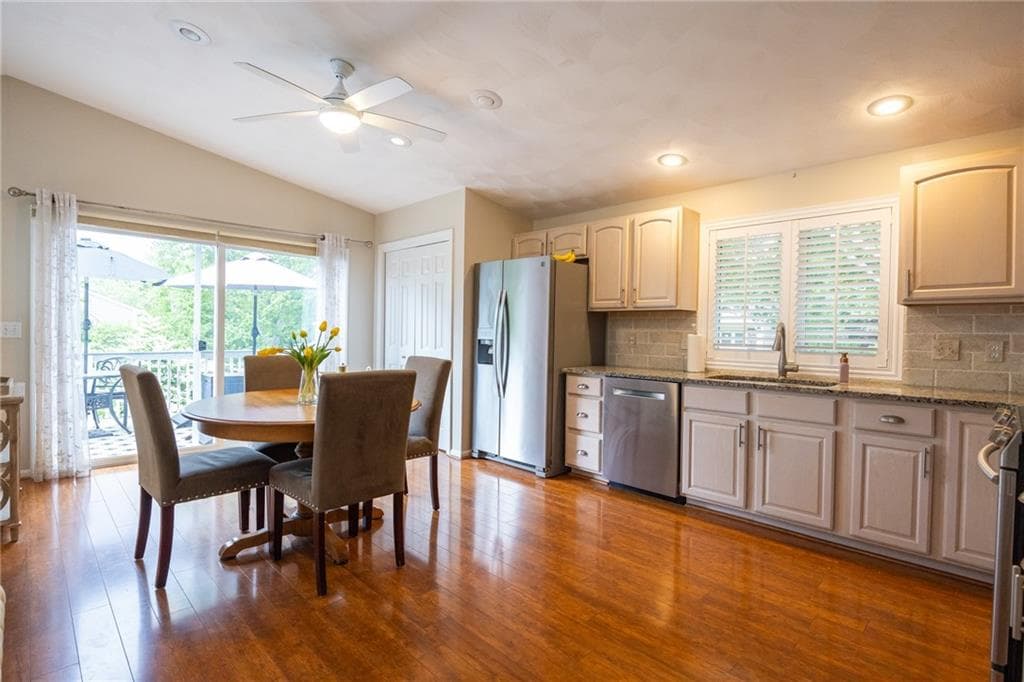 35 Sachem Road - Photo 4