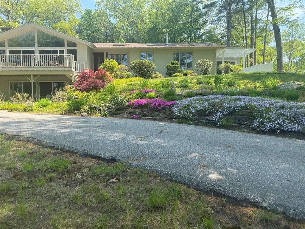 82 Kennerson Reservoir Road - Photo 2