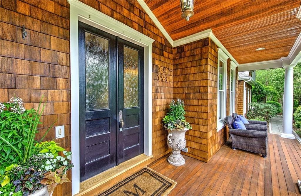 357 CONGDON Drive - Photo 4