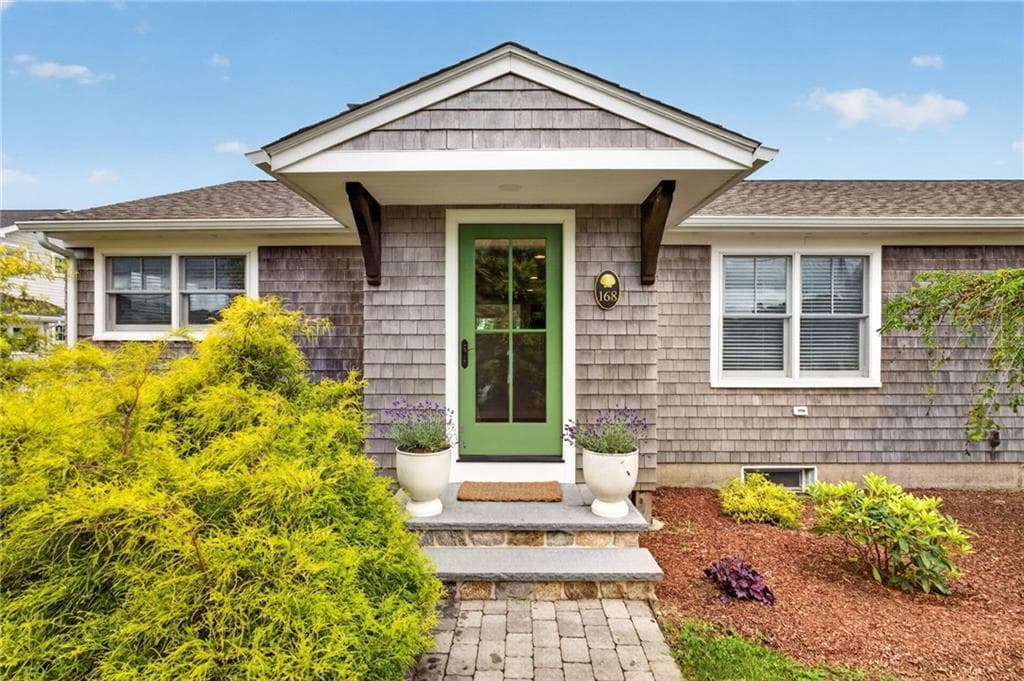 168 Weeden Road - Photo 2