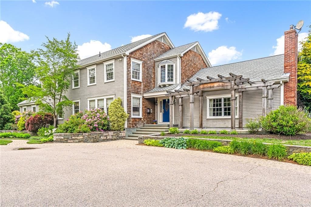 74 Oakwoods Drive - Photo 2