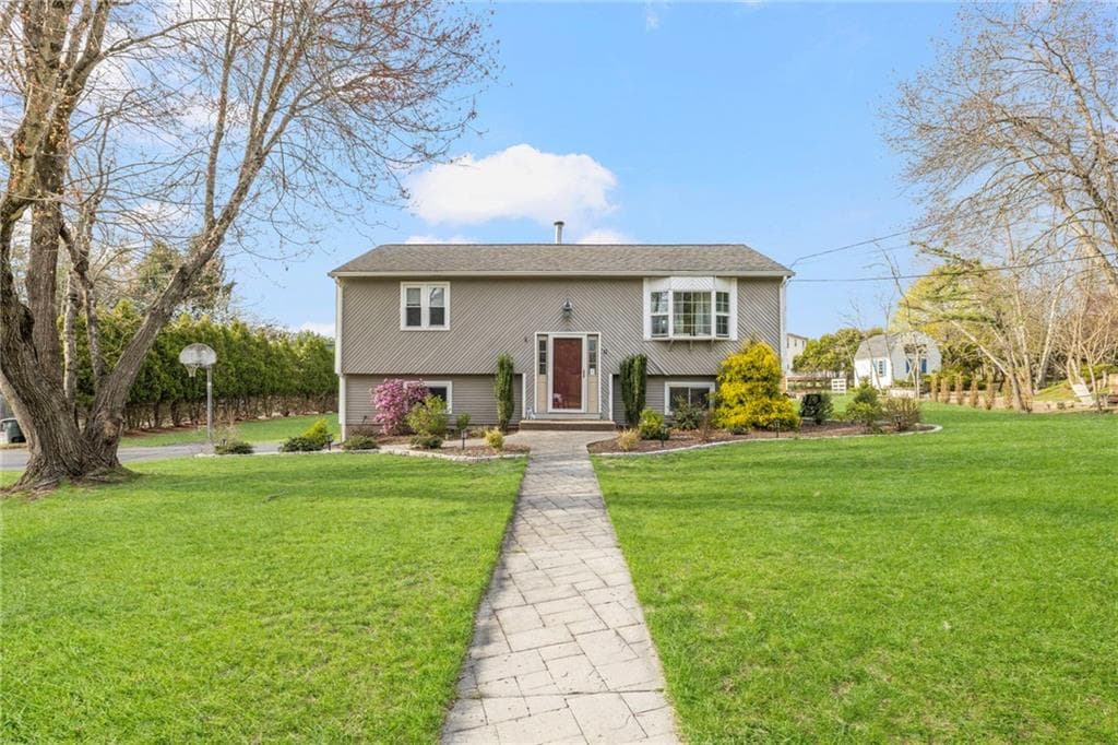 11 Nichole Lane