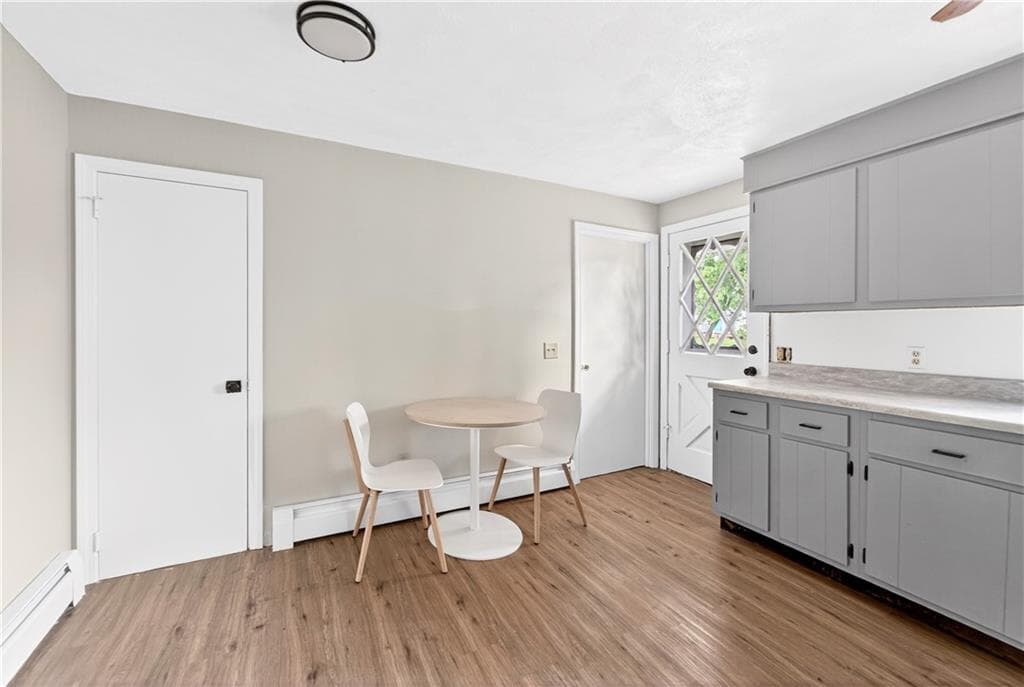 140 lawrence Street - Photo 5