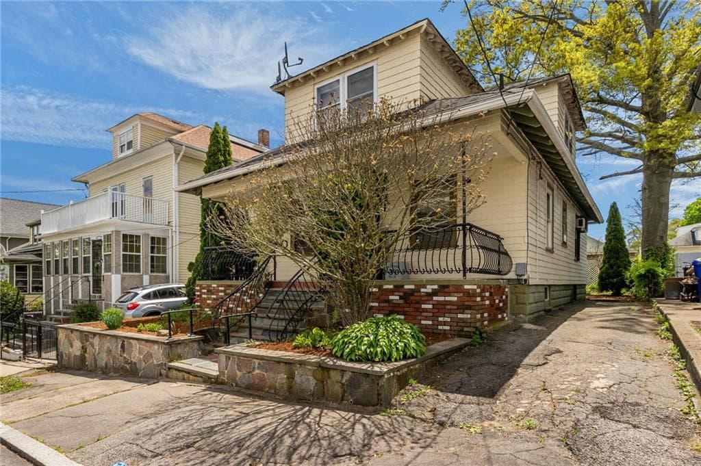 118 Porter Street - Photo 3