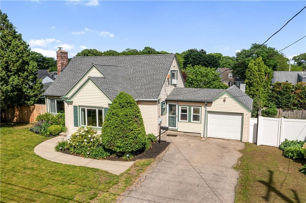 45 Forbes Street - Photo 2