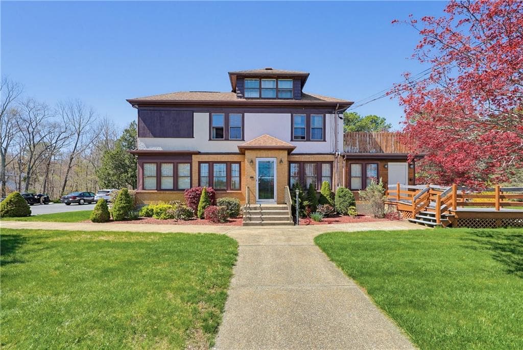 1496 VICTORY Highway - Photo 2
