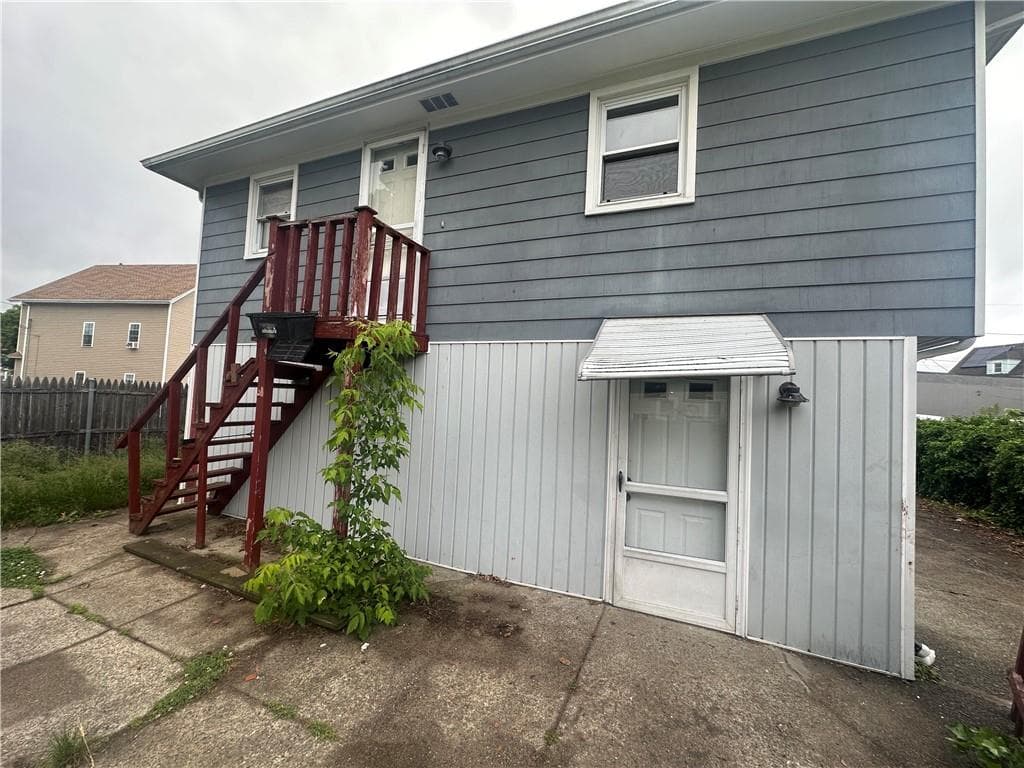 39 Locust Street - Photo 4