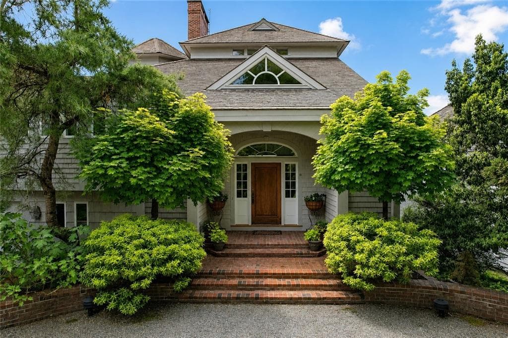 18 Hills Road - Photo 1