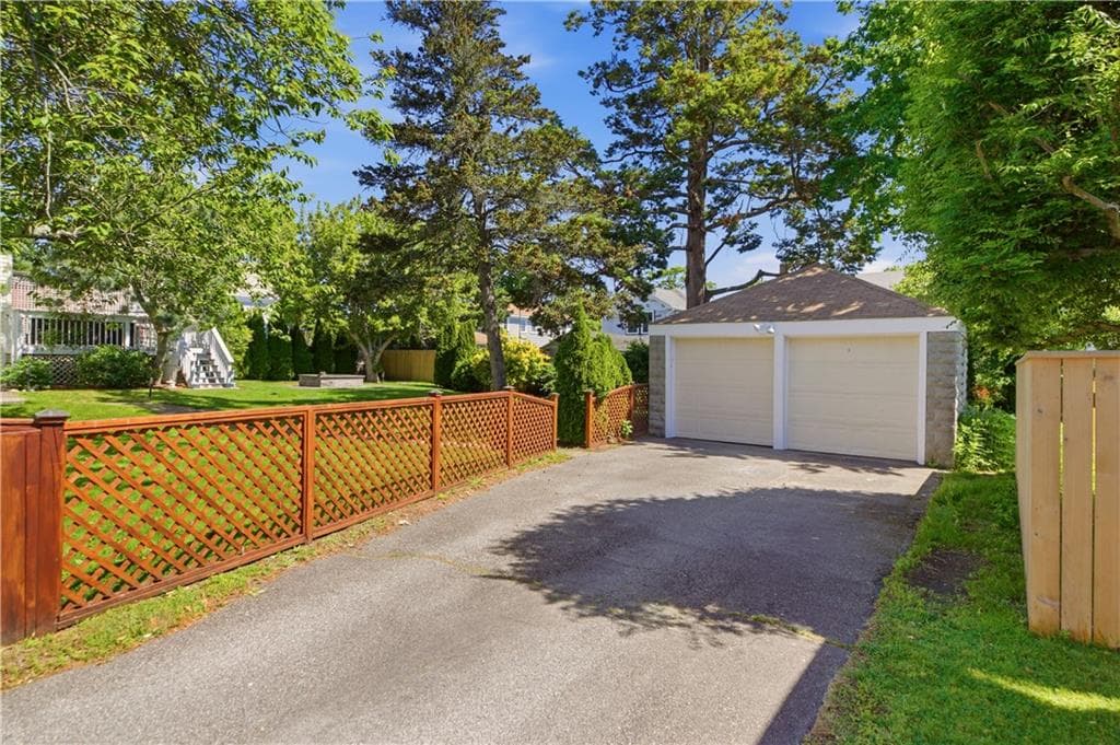 138 Gibbs Avenue - Photo 4