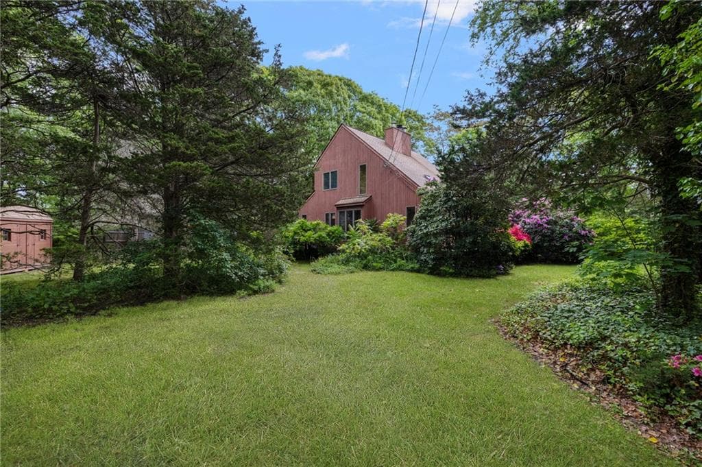 56 Lakeside Drive - Photo 3