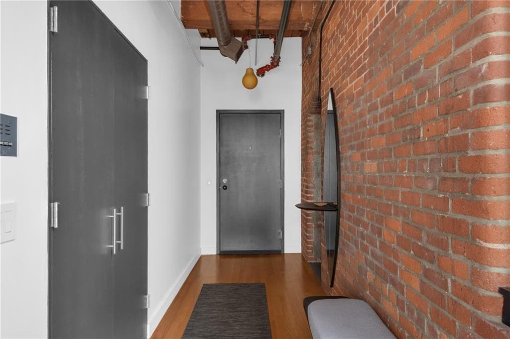 18 Imperial Place #4G - Photo 2