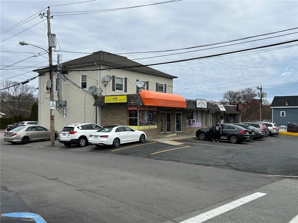 39 Greenville Avenue - Photo 2