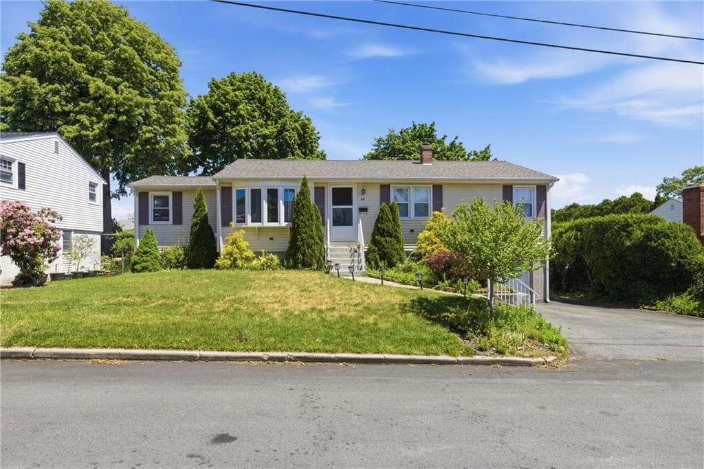 39 Salem Avenue - Photo 2
