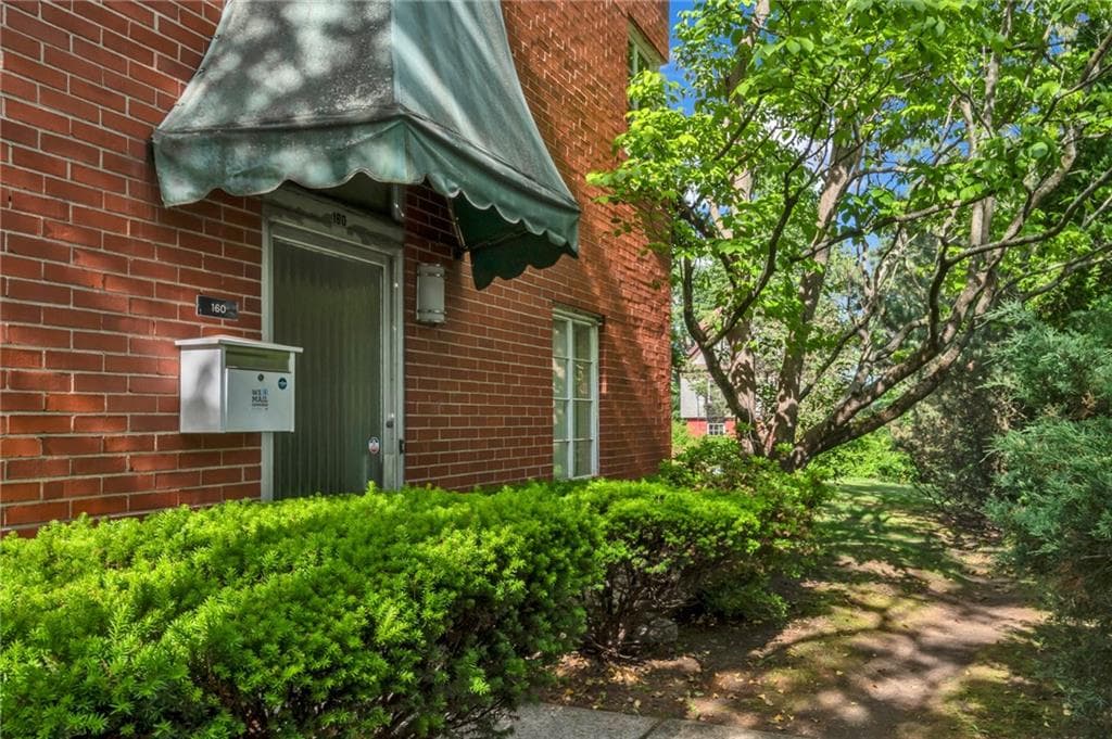 160 Waterman Street #5 - Photo 3