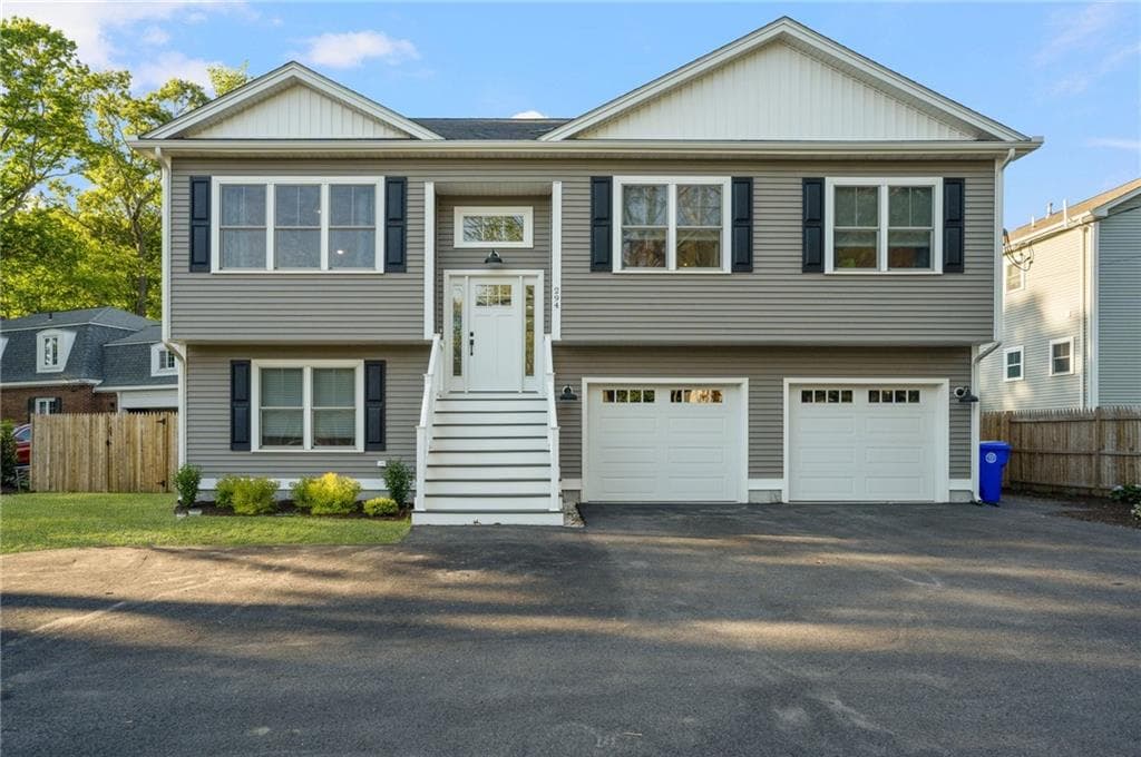 294 East Greenwich Avenue