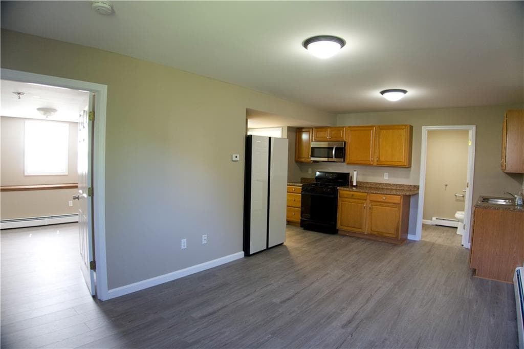 858 Bernon Street #LL - Photo 2