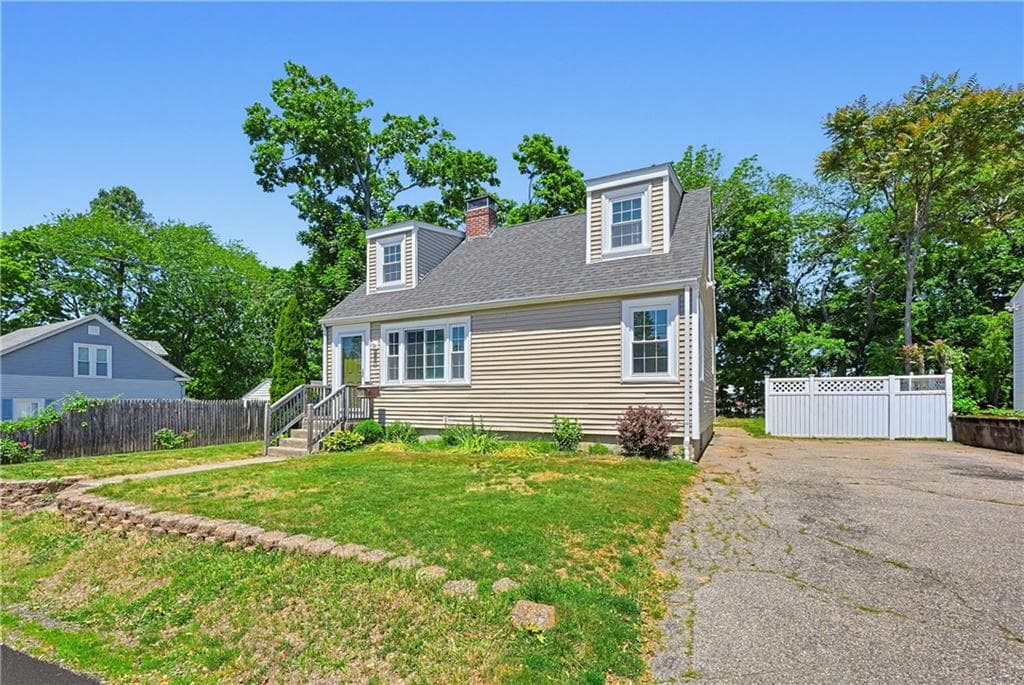 14 jenks Street - Photo 3