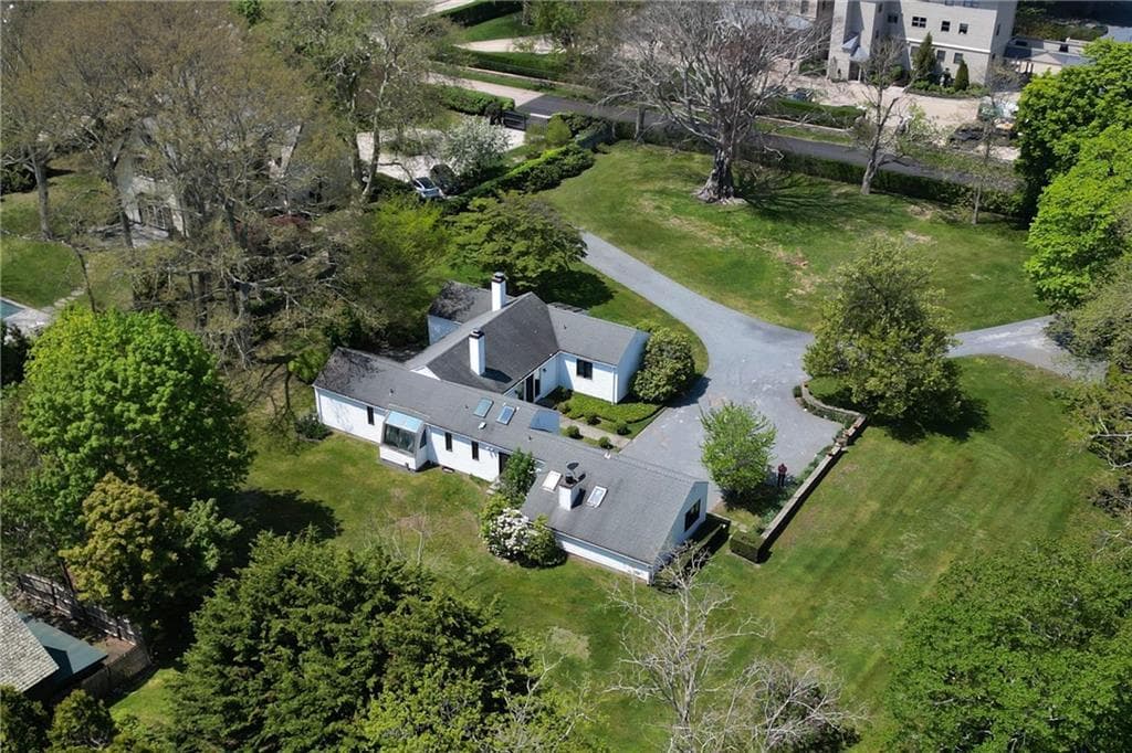 18 Ledge Road - Photo 3