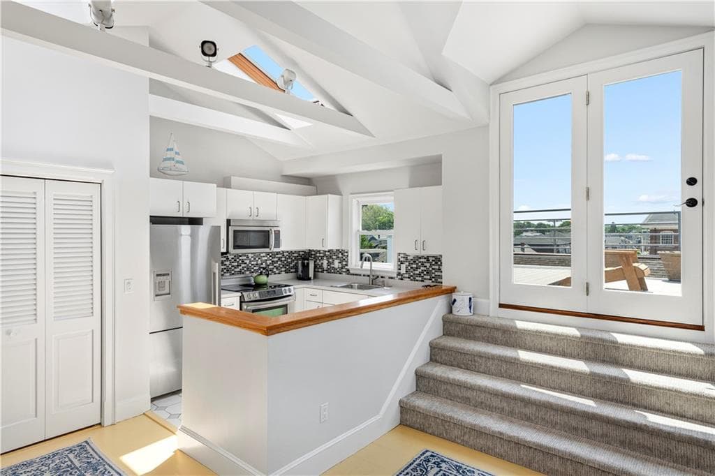 433 Thames Street #E - Photo 5