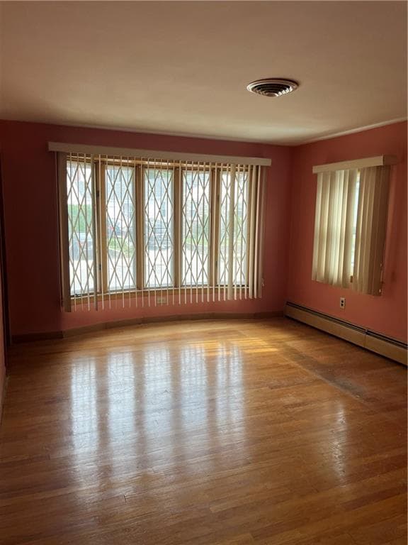 33 Bolton Ave Avenue - Photo 2