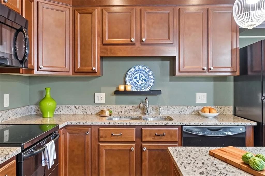 15 Saw Mill Drive #307 - Photo 4