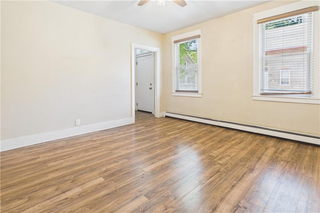 111 Victory Street #A - Photo 4
