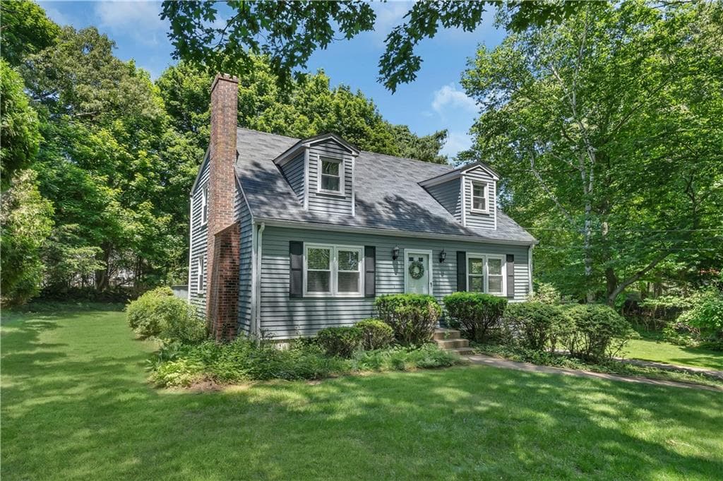 27 Fairway Drive