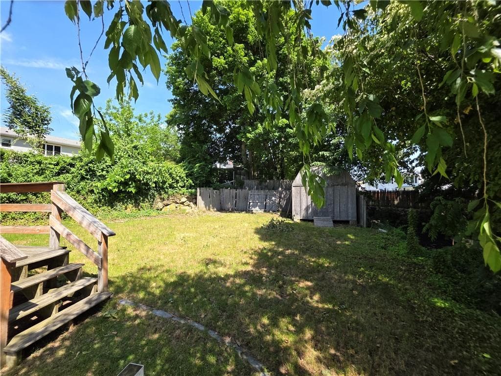 216 Maplewood Avenue - Photo 5