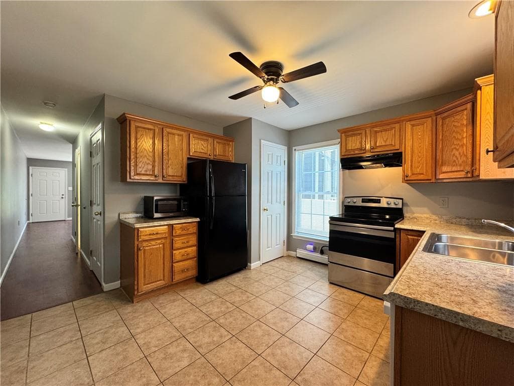 180 Berkshire Street - Photo 2