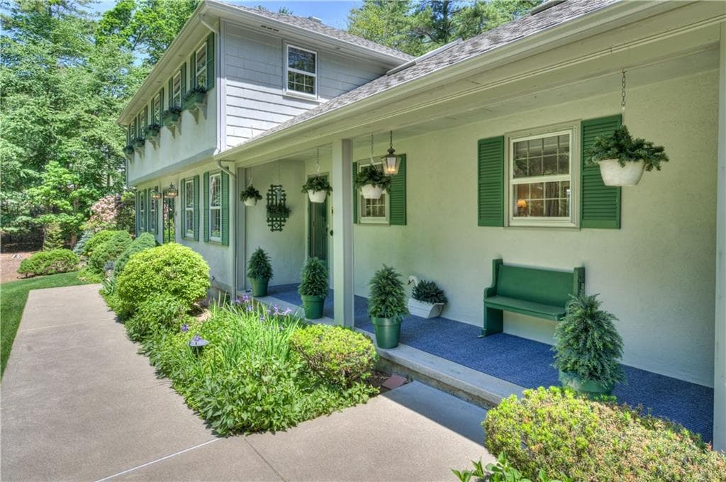 1420 Diplomat Drive - Photo 2