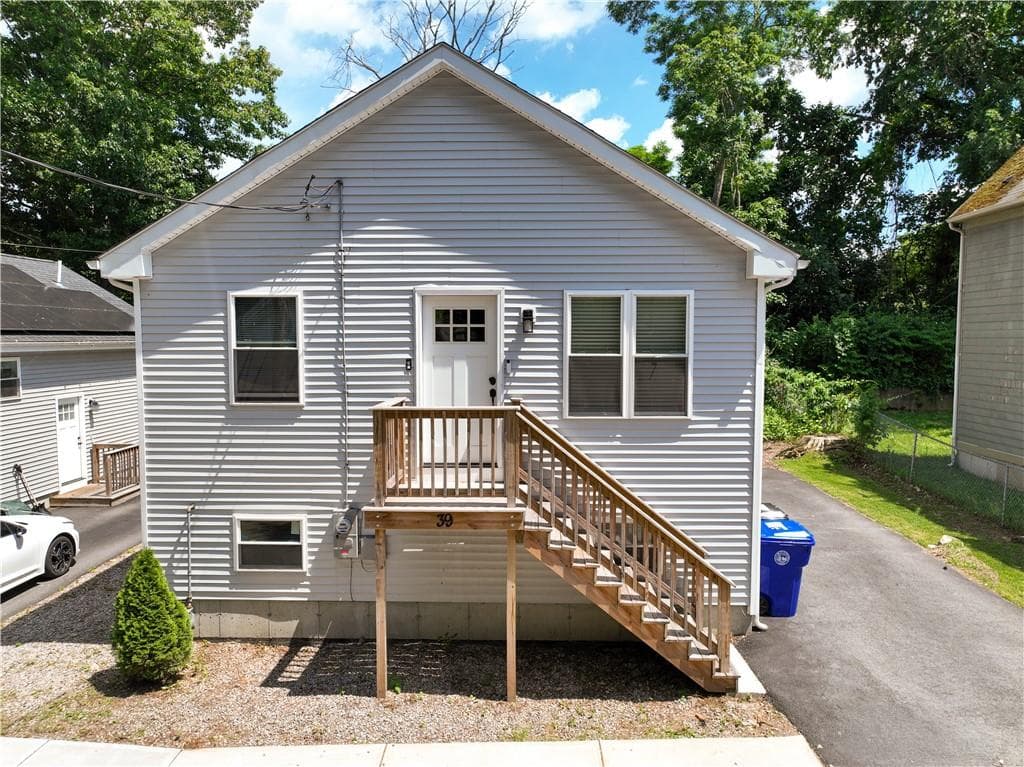 39 Derry Street