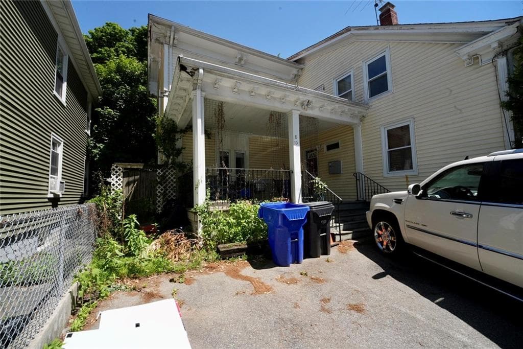 8 Washington Street - Photo 2