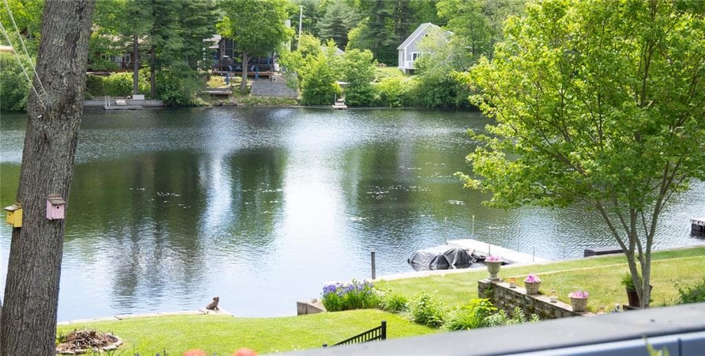 36 Pine Tree Road - Photo 2