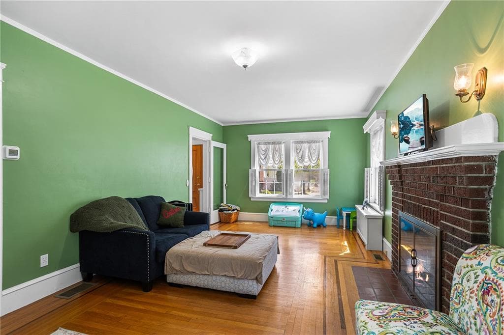 53 Cathedral Avenue - Photo 3