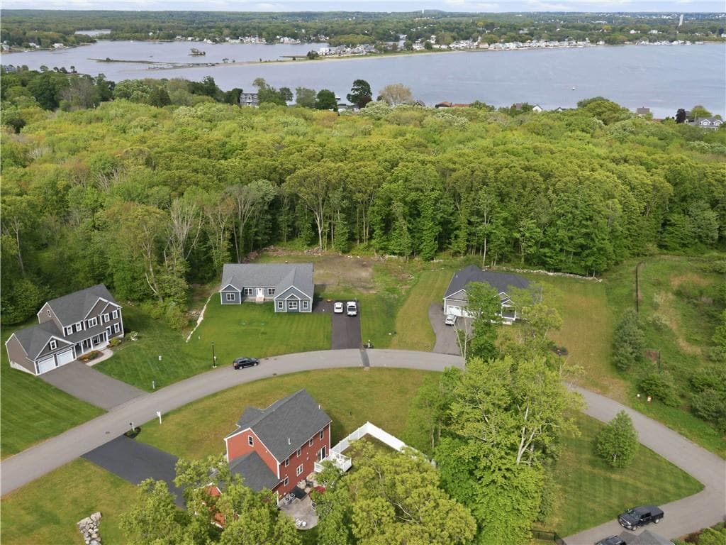 125 Winslow Way - Photo 2