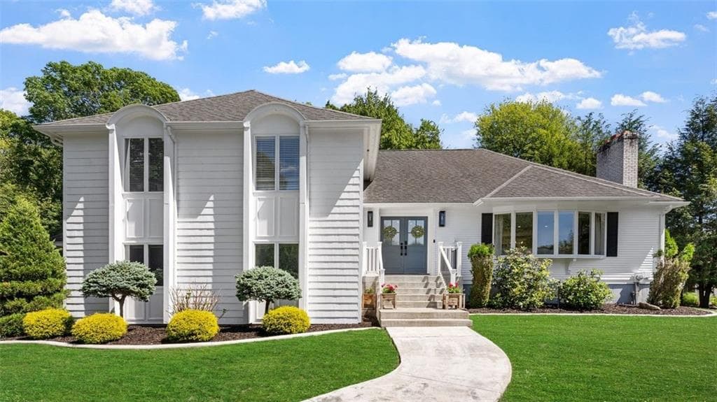 83 Nicole Drive