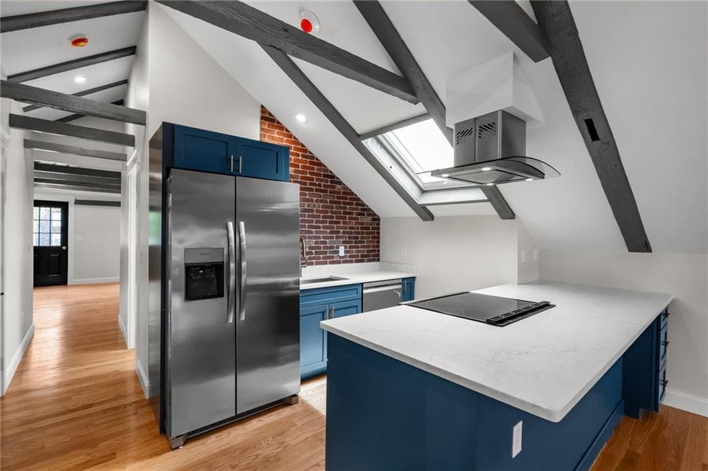 474 Thames Street #3 - Photo 2