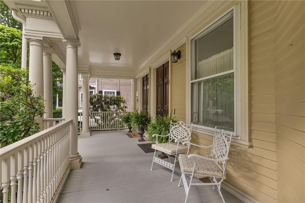 57 Arlington Avenue #1 - Photo 2