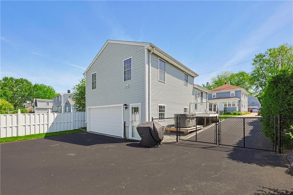 9 Doran Avenue - Photo 3