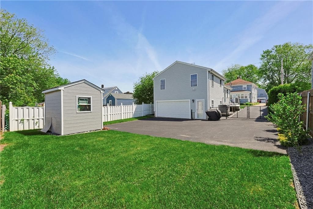 9 Doran Avenue - Photo 5
