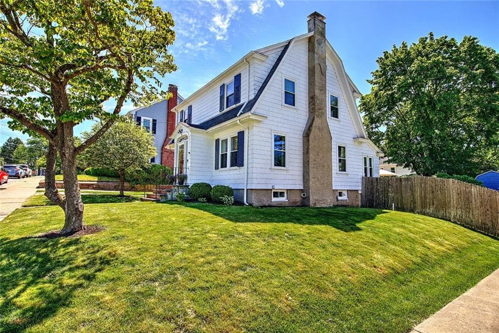 40 Lafayette Street - Photo 3