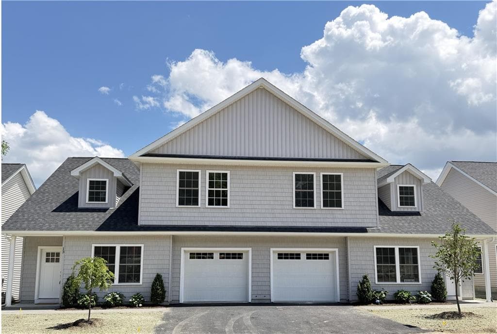13 Fieldstone Way #13